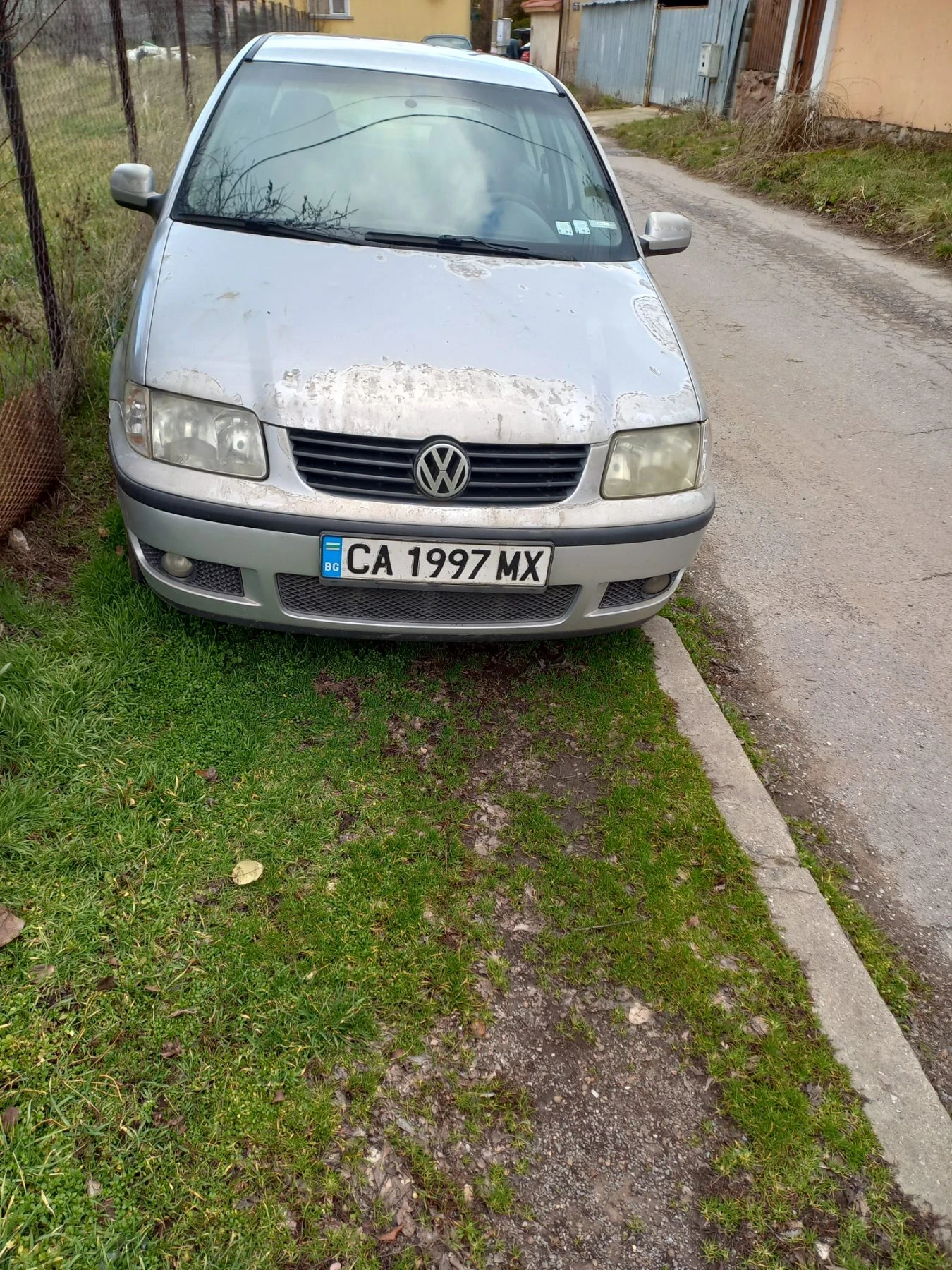 VW Polo, снимка 4 - Автомобили и джипове - 53833343