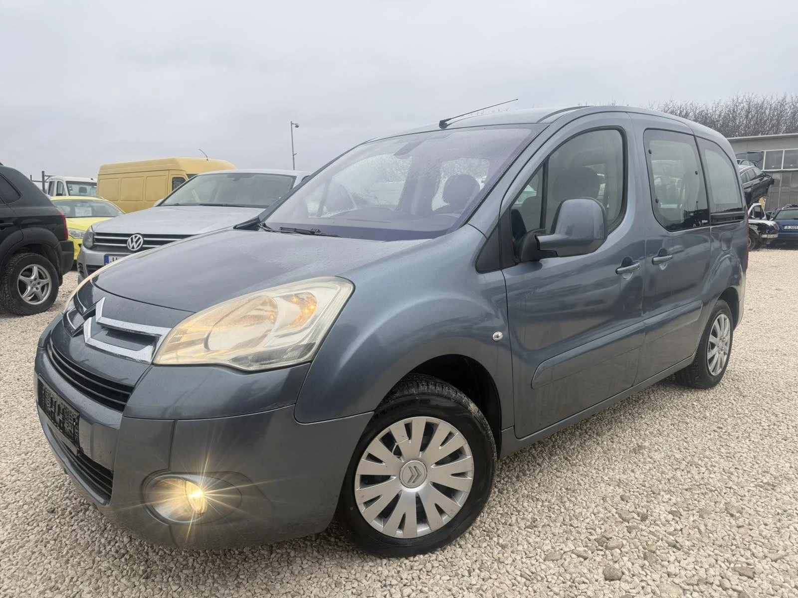 Citroen Berlingo 1.6HDI 4+ 1 MULTISPACE БАРТЕР ЛИЗИНГ