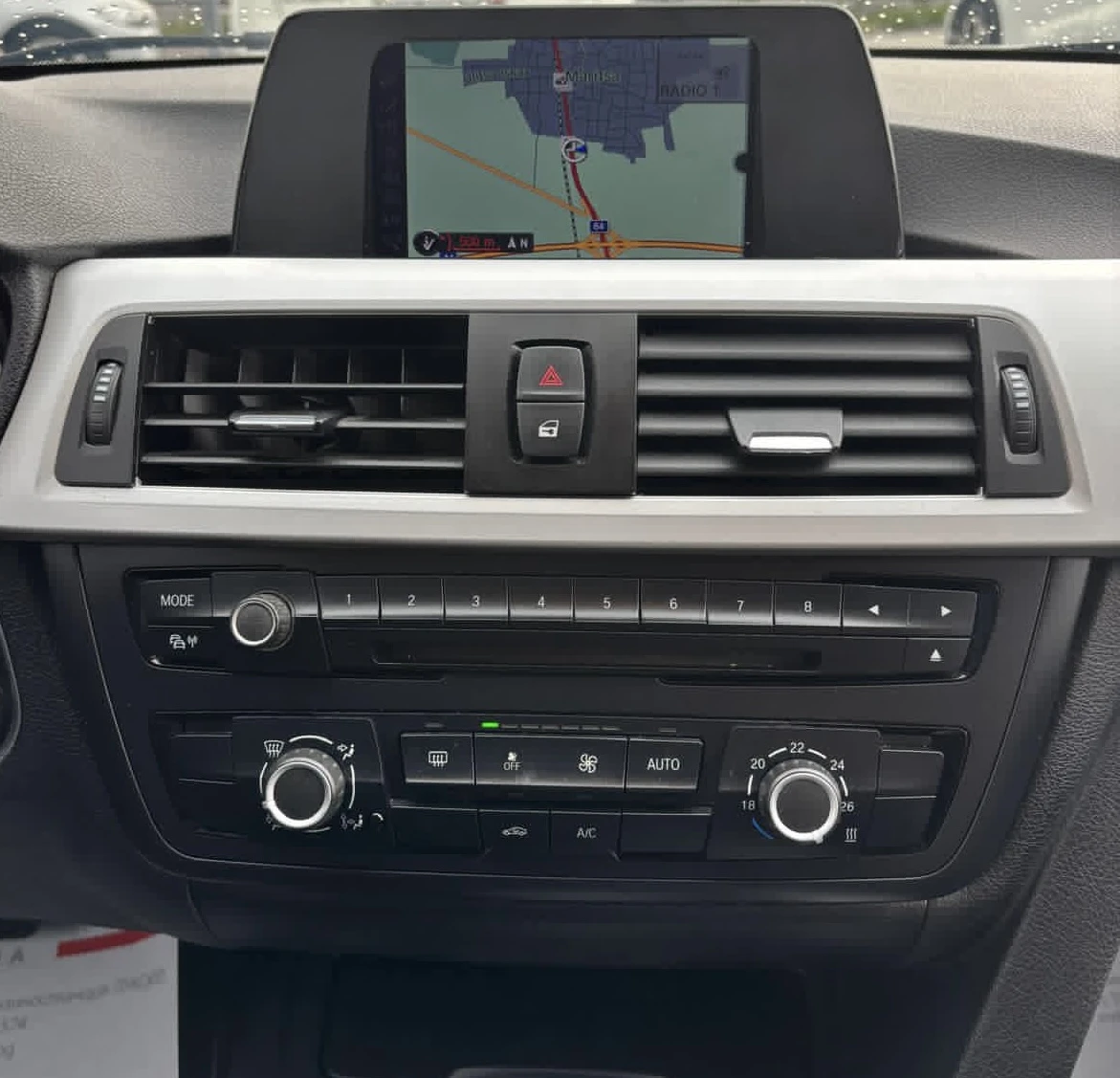 BMW 316 2.0d* Навигация* 116к.с.* Лизинг, снимка 8 - Автомобили и джипове - 54368363