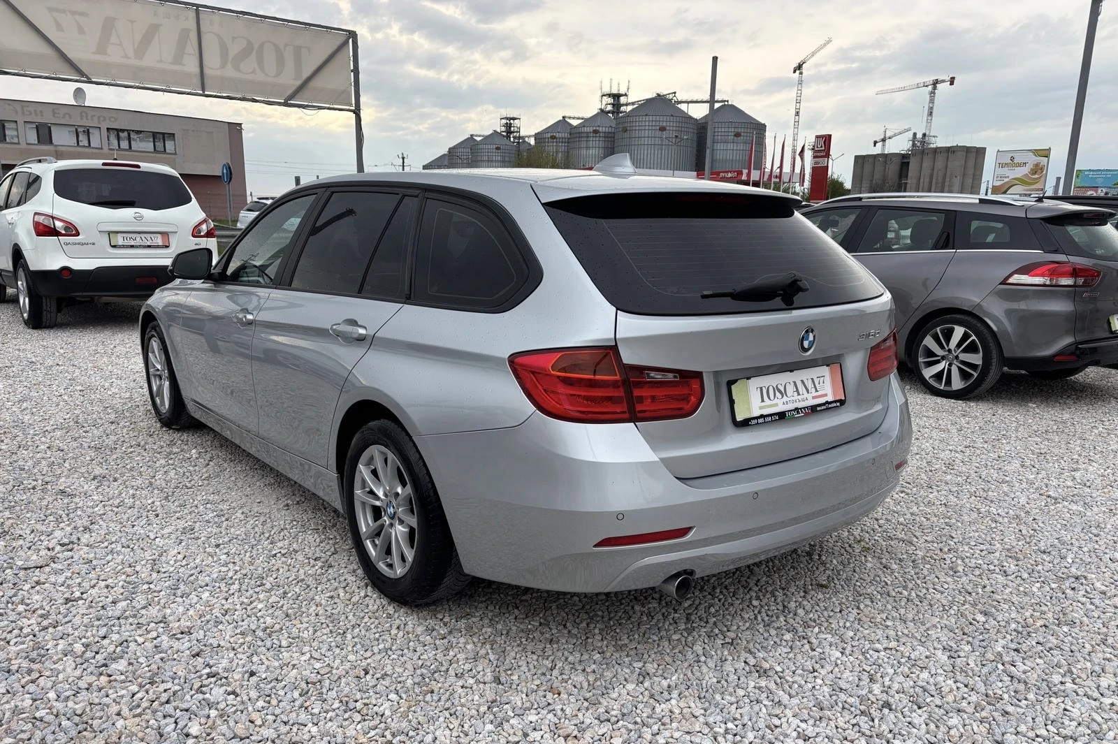 BMW 316 2.0d* Навигация* 116к.с.* Лизинг, снимка 4 - Автомобили и джипове - 54368363