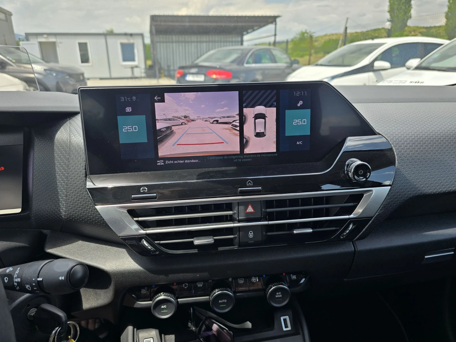 Citroen C4 e-C4 50 kWh, снимка 14 - Автомобили и джипове - 54739303