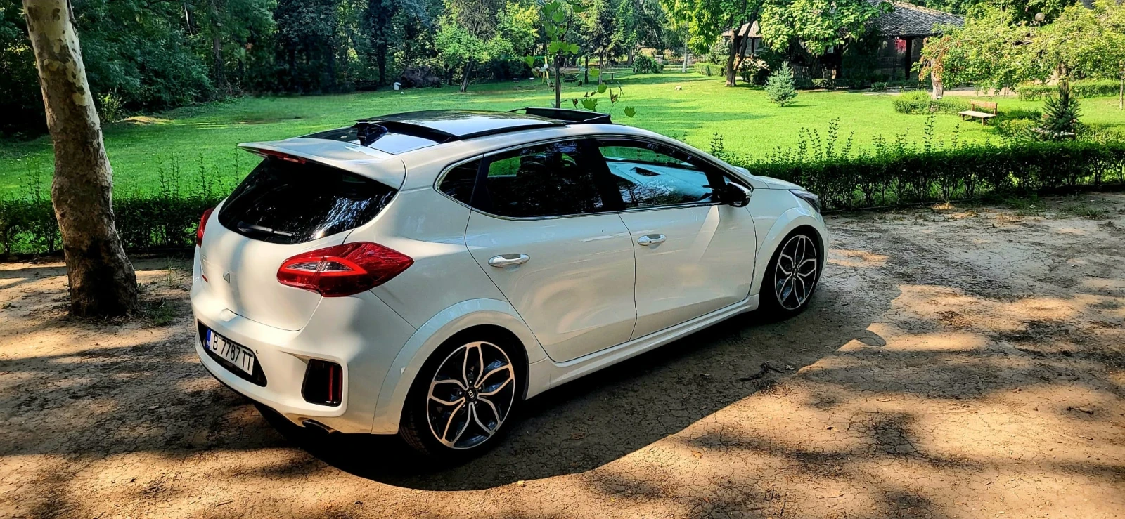 Kia Ceed GT, снимка 6 - Автомобили и джипове - 54755809