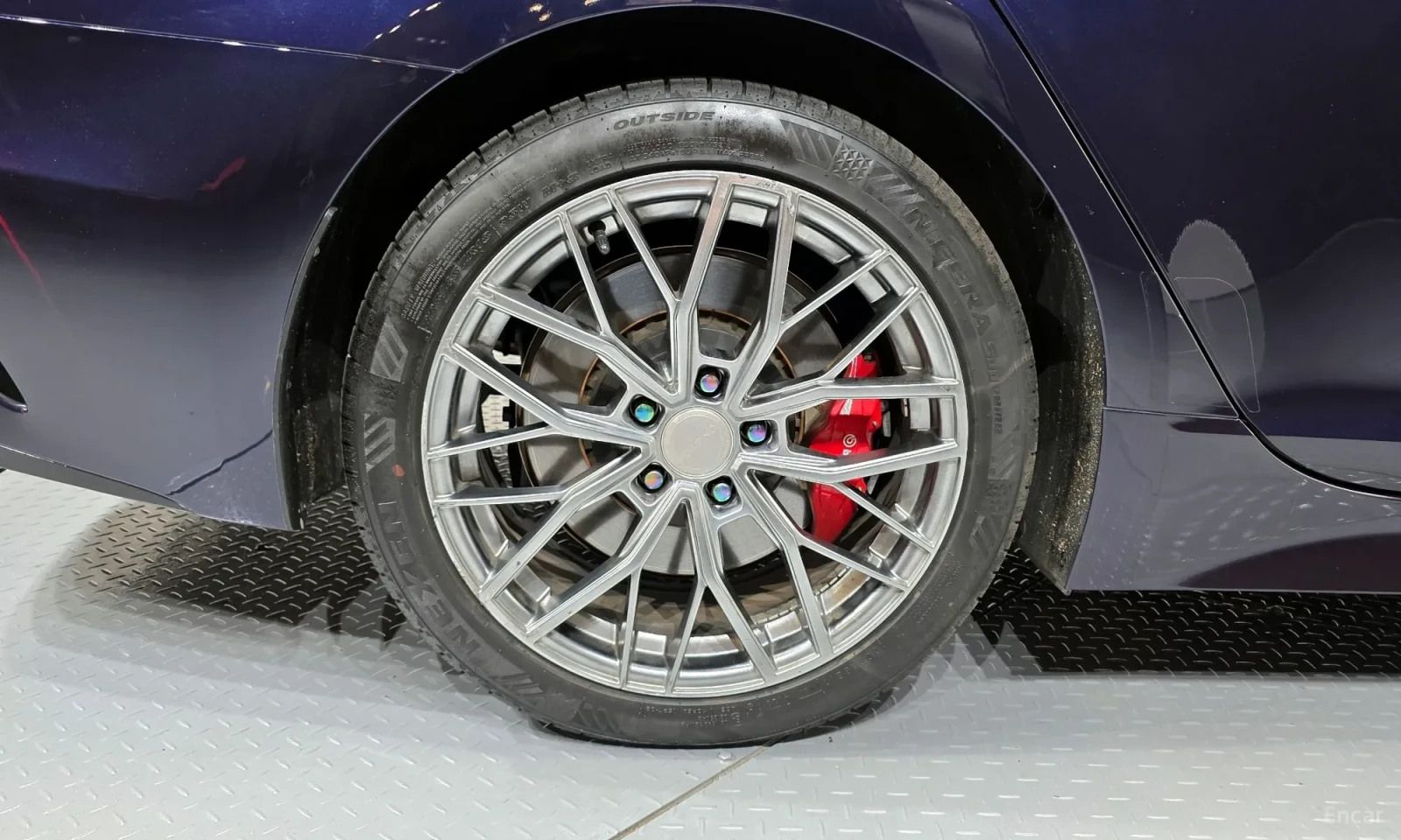 Kia Stinger Топ цена\Реални километри\ Фулл екстри, снимка 5 - Автомобили и джипове - 55584058