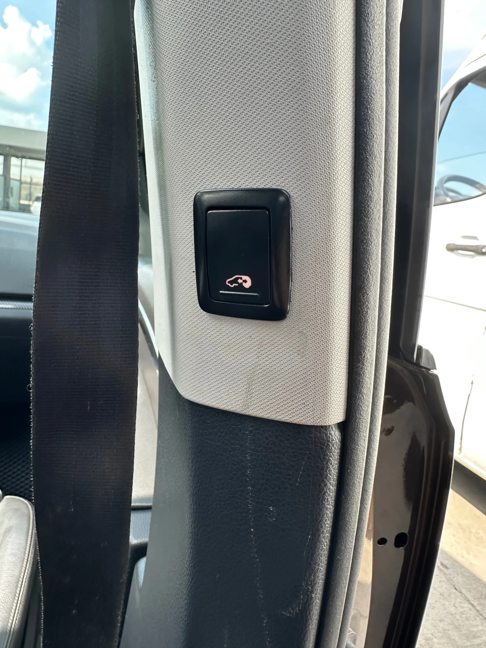 VW Sharan, снимка 9 - Автомобили и джипове - 55679973