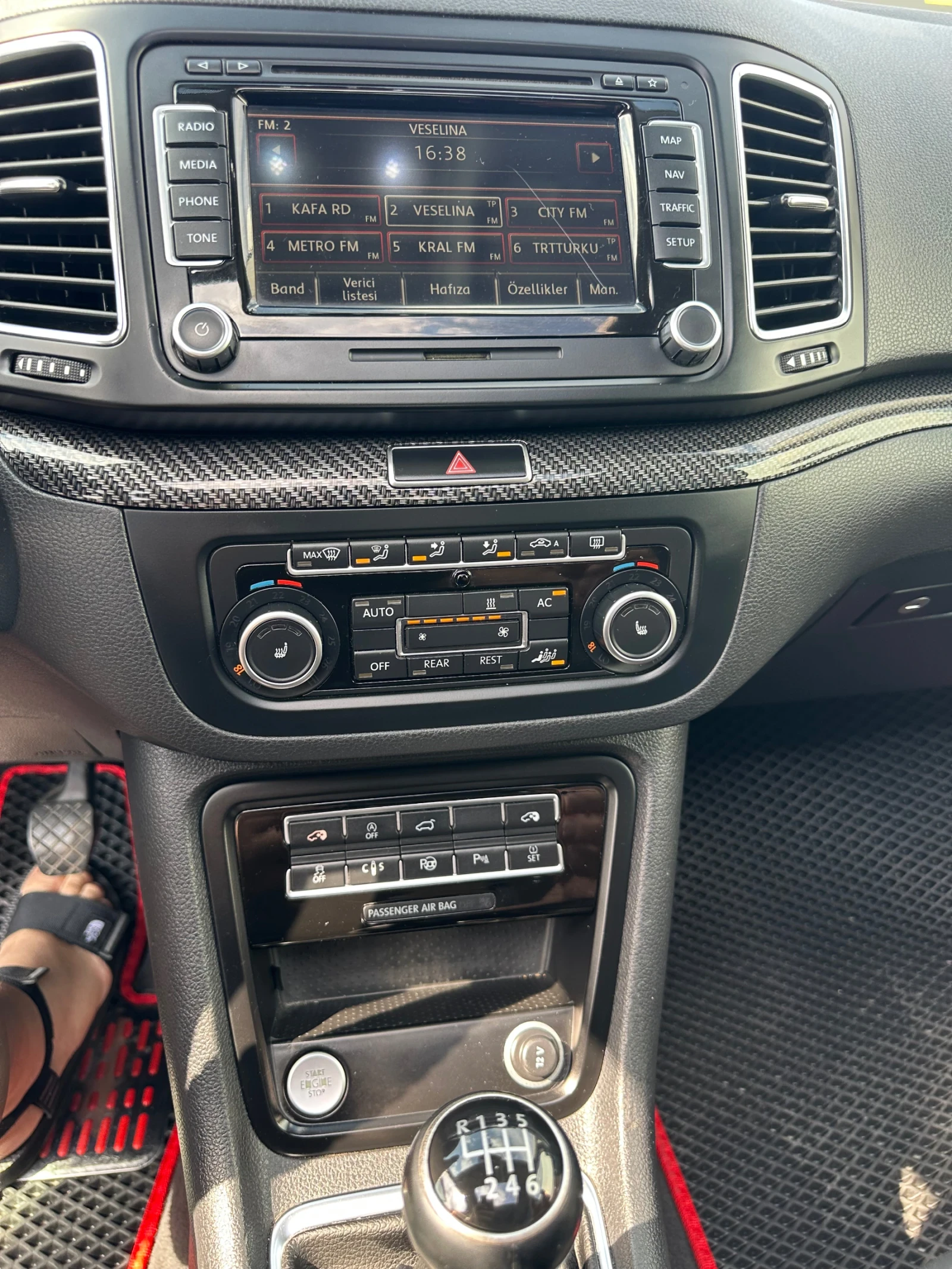 VW Sharan, снимка 7 - Автомобили и джипове - 55679973