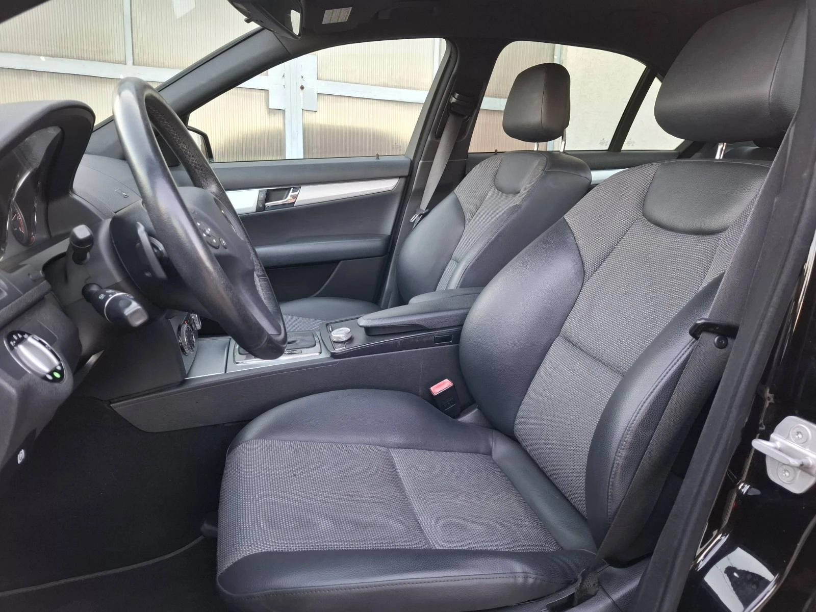 Mercedes-Benz C 180 KOMPRESSOR - //AMG Sport, снимка 10 - Автомобили и джипове - 55893592