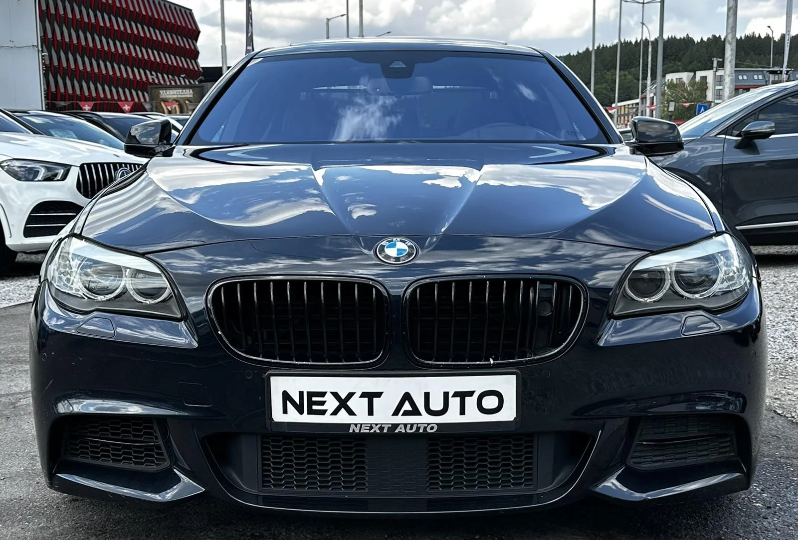 BMW 550 D 381HP SOFT CLOSE NIGHT VISION HUD ОБДУХВАНЕ FULL, снимка 2 - Автомобили и джипове - 56117915