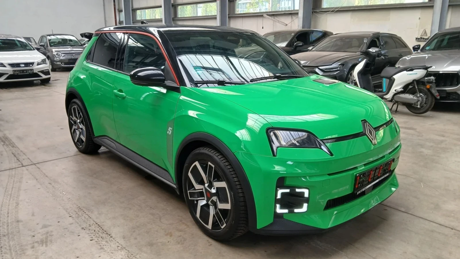 Renault 5 Renault 5 E-Tech Urban Range (40 kWh, 120 к.с.) 