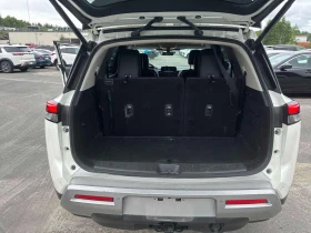 Nissan Pathfinder * Platinum * ОБДУХВАНЕ * BOSE * 360 * 2 КЛЮЧА * , снимка 13