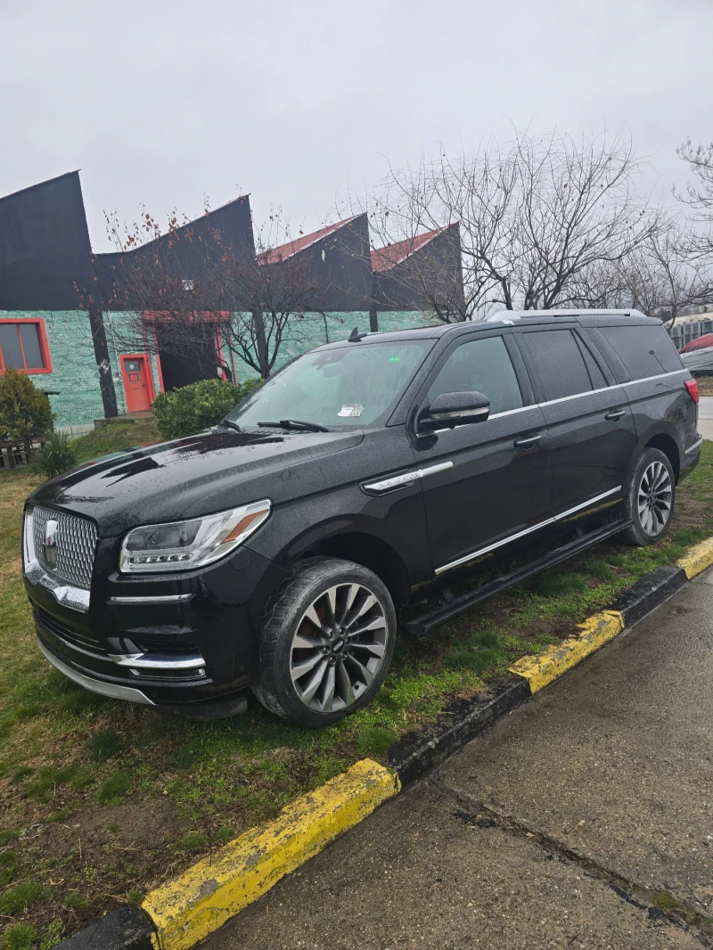 Lincoln Navigator, снимка 1 - Автомобили и джипове - 49299973