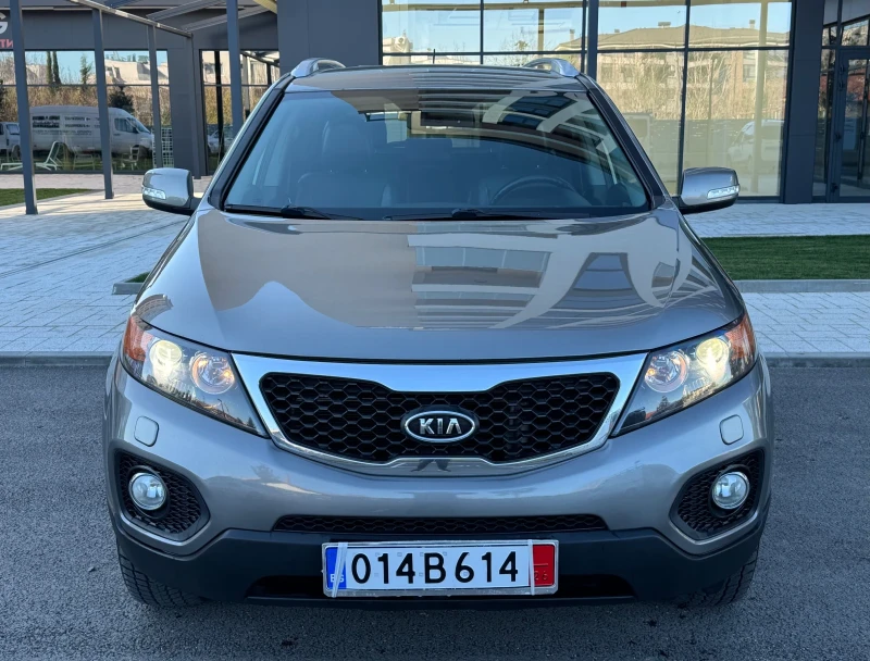 Kia Sorento 2.2CRDi* 197кс* 4x4* НАВИ* КОЖА* EURO5, снимка 3 - Автомобили и джипове - 51115598