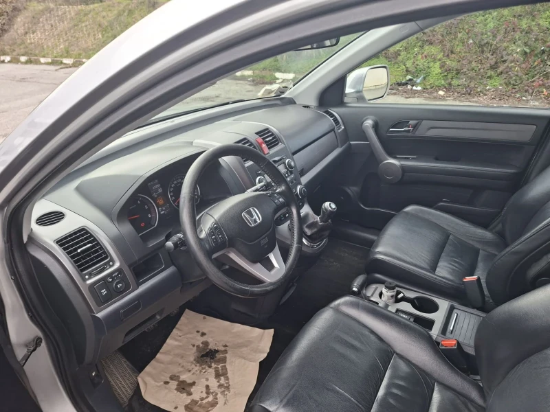 Honda Cr-v 2.2 DIZEL, снимка 10 - Автомобили и джипове - 53237105