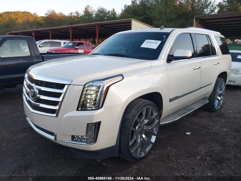 Cadillac Escalade LUXURY - [1] 