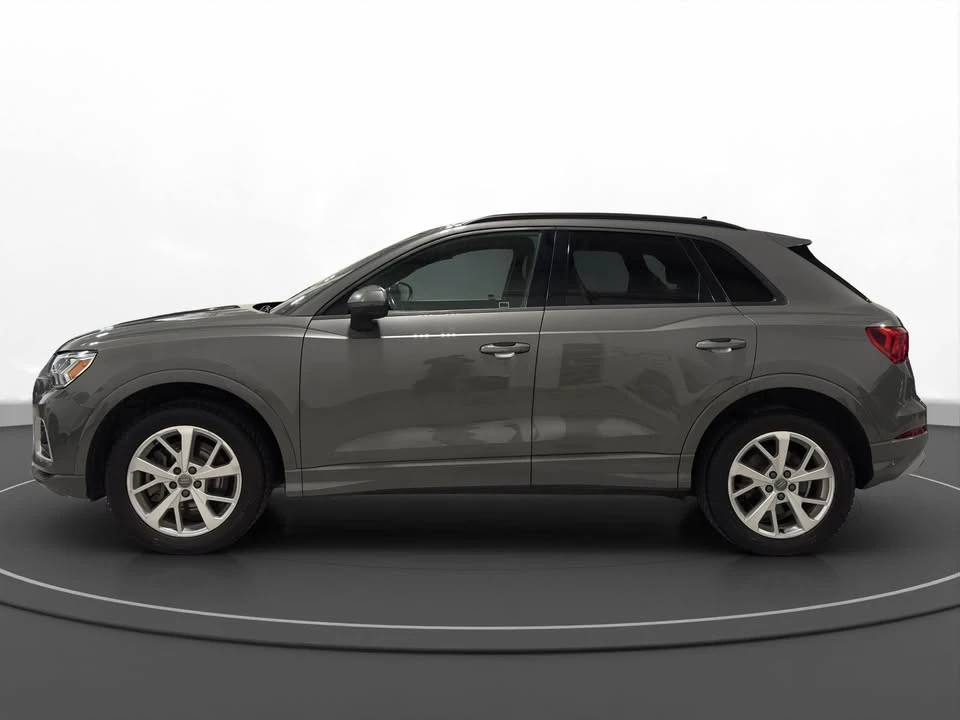 Audi Q3 * VIRTUAL COCKPIT* * АвтоКредит* (ЦЕНА ДО БГ) - изображение 7