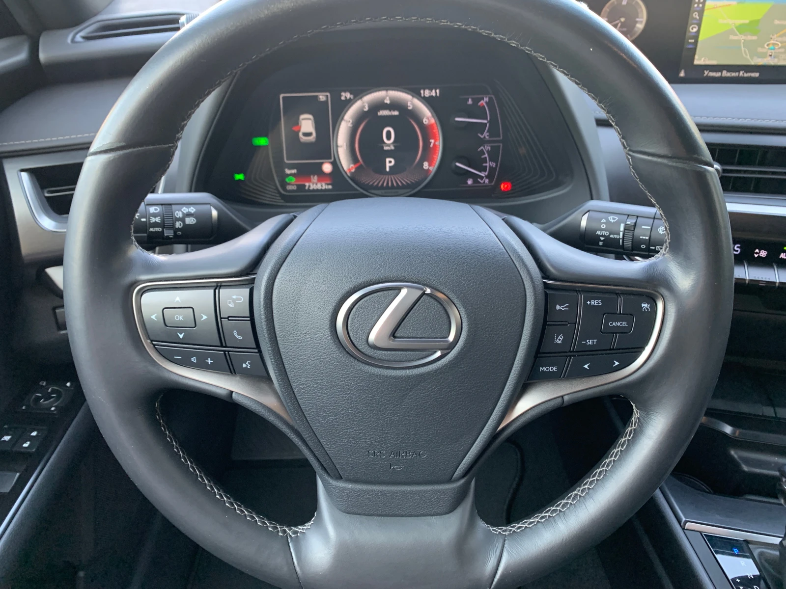 Lexus UX 250-Hybrid HEV - изображение 10