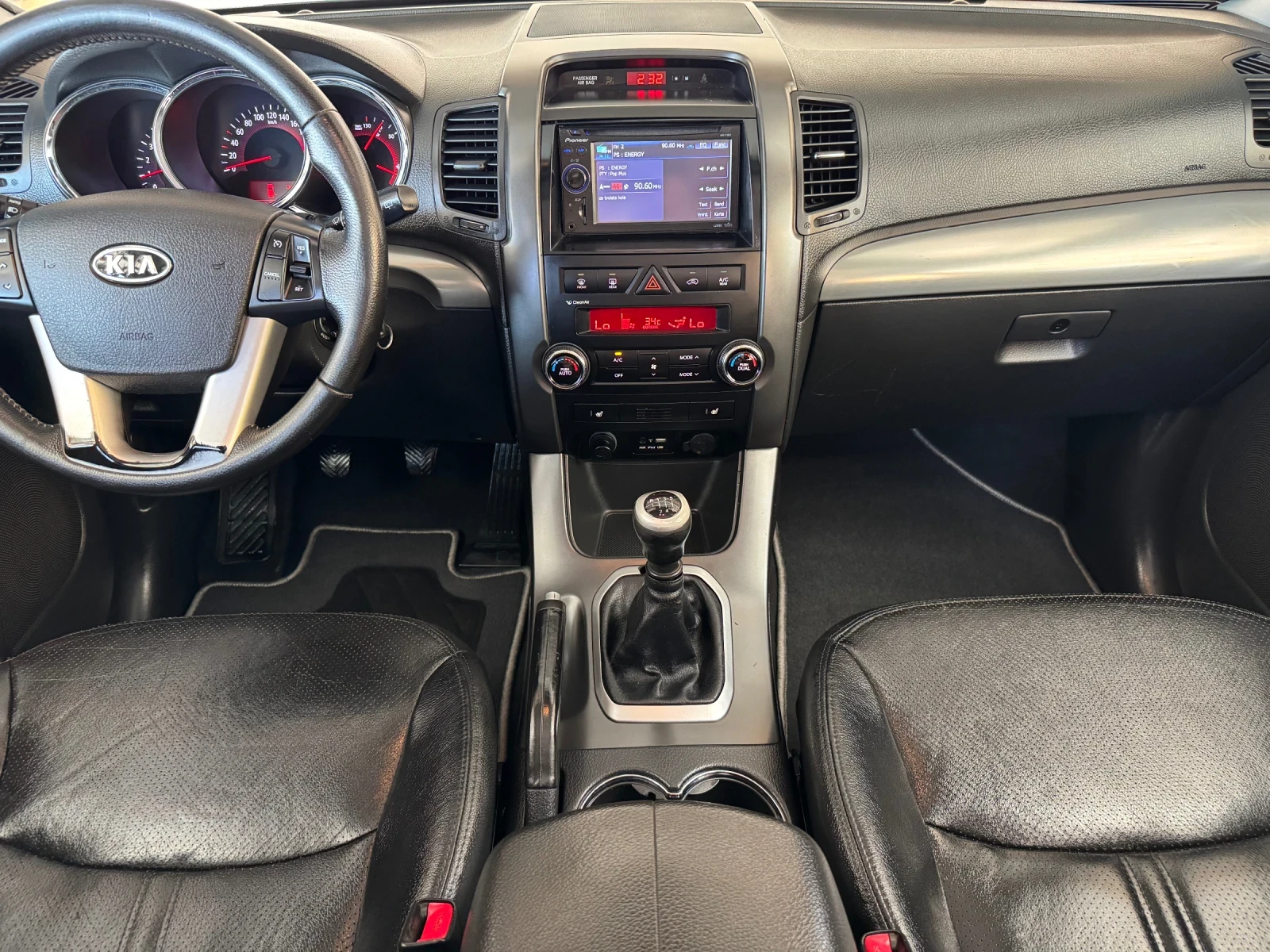 Kia Sorento 2.2CRDi* 197* 4x4* * * EURO5 | Mobile.bg   13