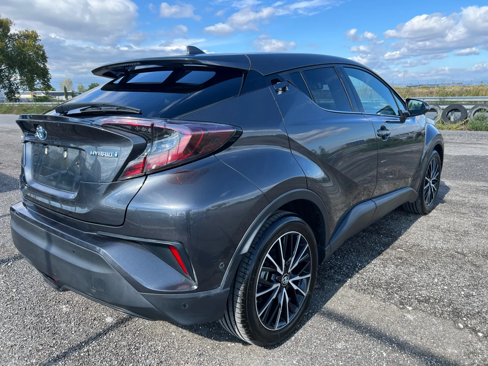 Toyota C-HR 1-8 Хибрид 122кс Фул лед - изображение 8