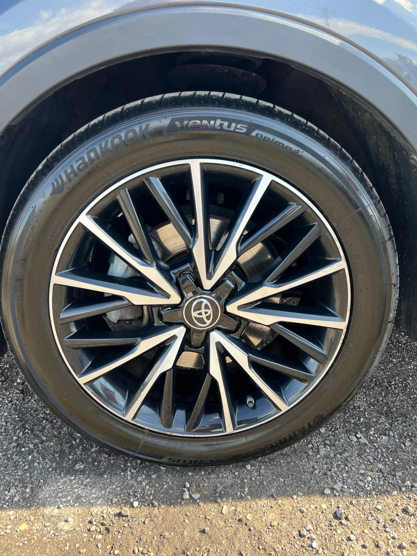 Toyota C-HR 1-8 Хибрид 122кс Фул лед - изображение 4