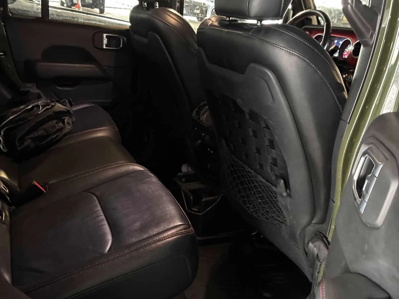 Jeep Gladiator Rubicon  CARFAX, снимка 13 - Автомобили и джипове - 54137973