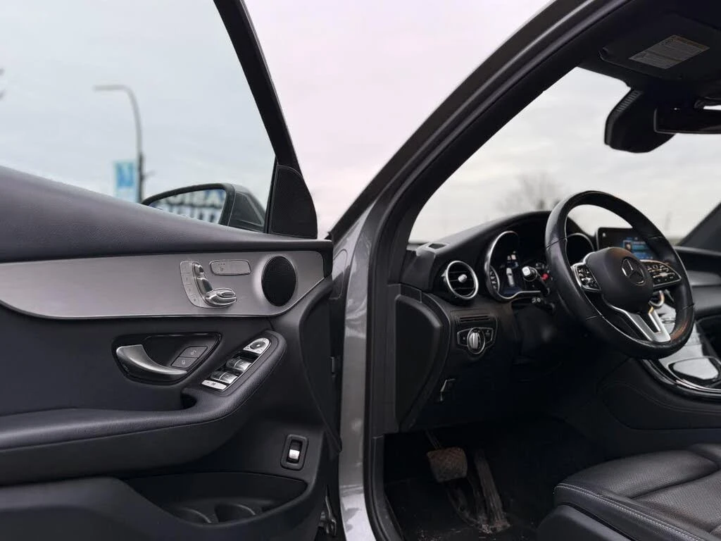 Mercedes-Benz GLC 4MATIC* АвтоКредит* (ЦЕНА ДО БГ), снимка 7 - Автомобили и джипове - 54139908