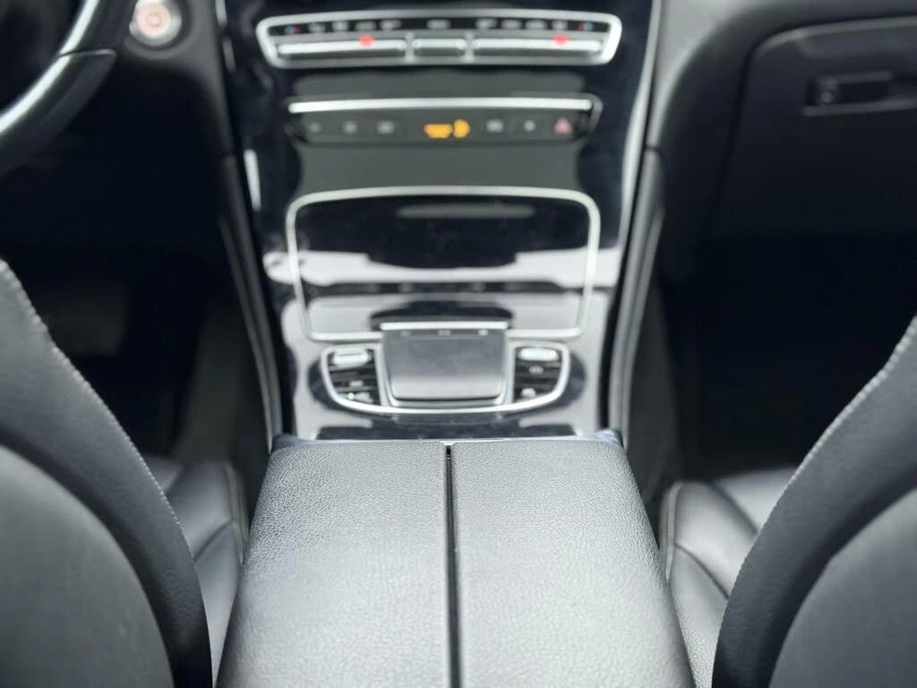 Mercedes-Benz GLC 4MATIC* АвтоКредит* (ЦЕНА ДО БГ), снимка 12 - Автомобили и джипове - 54139908