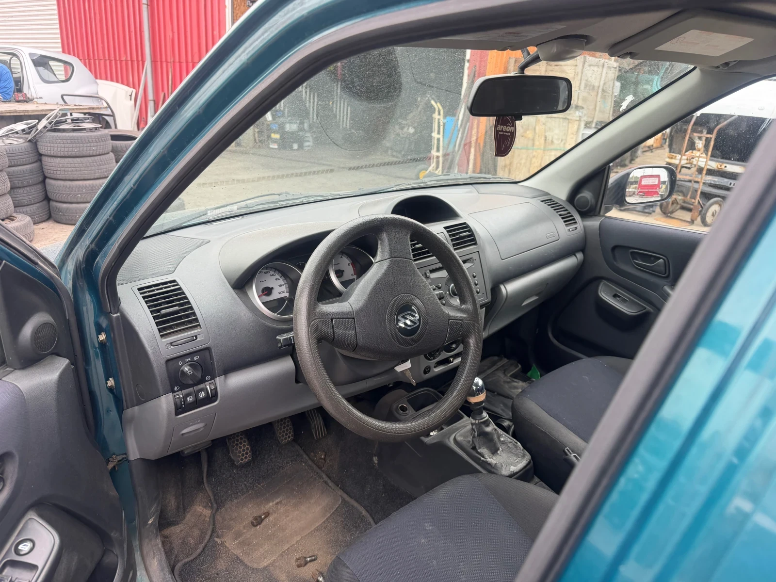 Suzuki Ignis 1.3 ddis, снимка 6 - Автомобили и джипове - 54209653