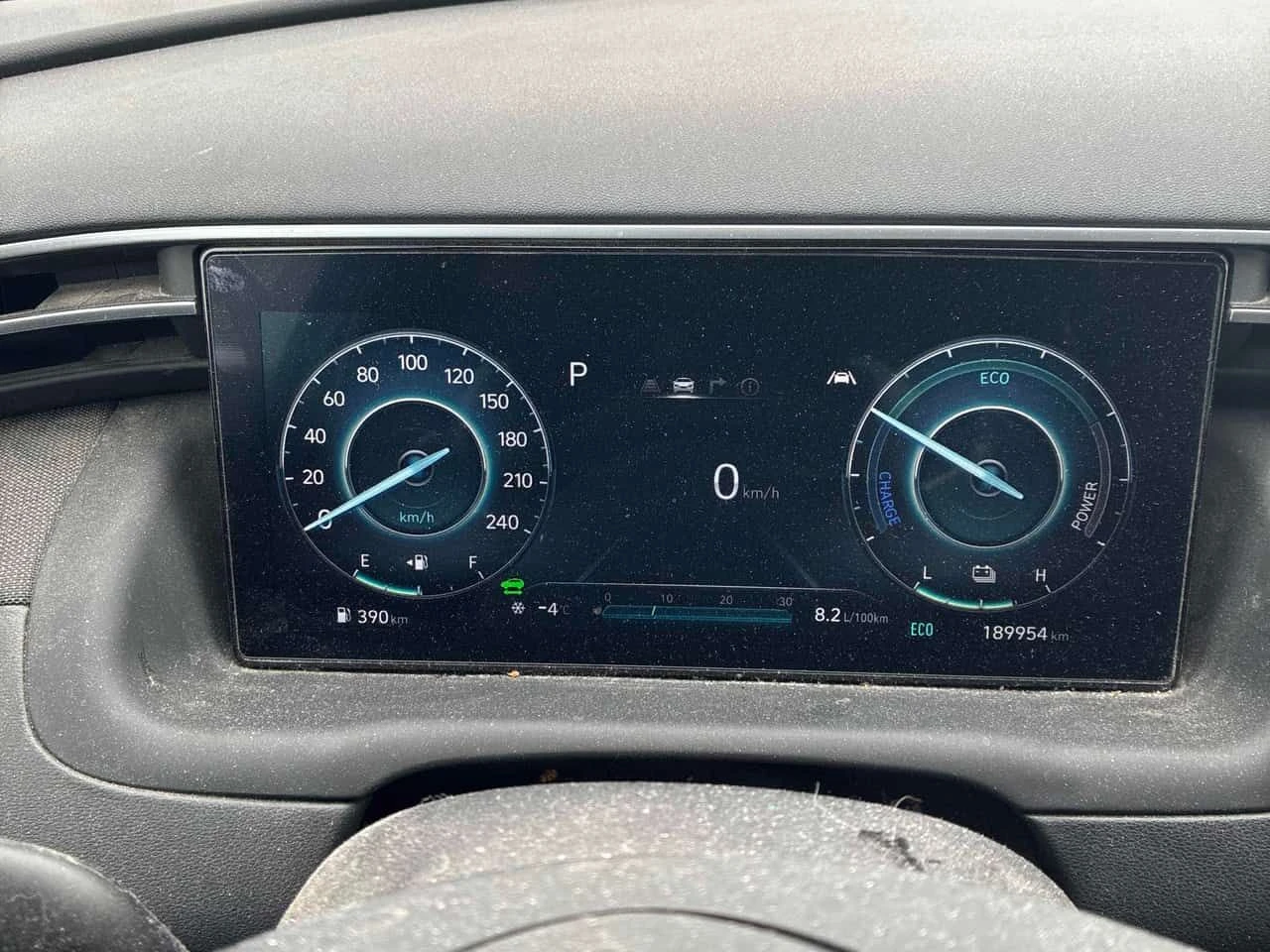 Hyundai Tucson * Luxury * CARFAX * KEYLESS * СЛЕДЕНЕ НА ЛЕНТИ, снимка 8 - Автомобили и джипове - 54430053