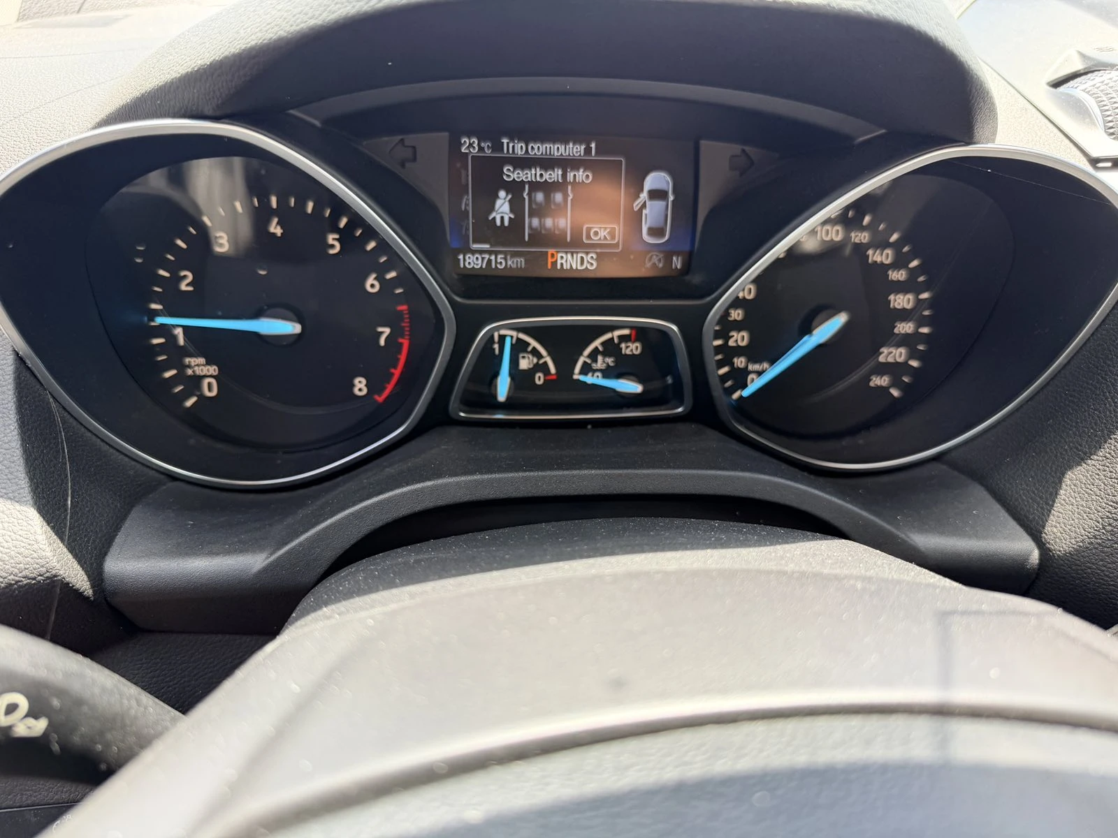 Ford Kuga 1.5 EcoBoost , снимка 13 - Автомобили и джипове - 54988991