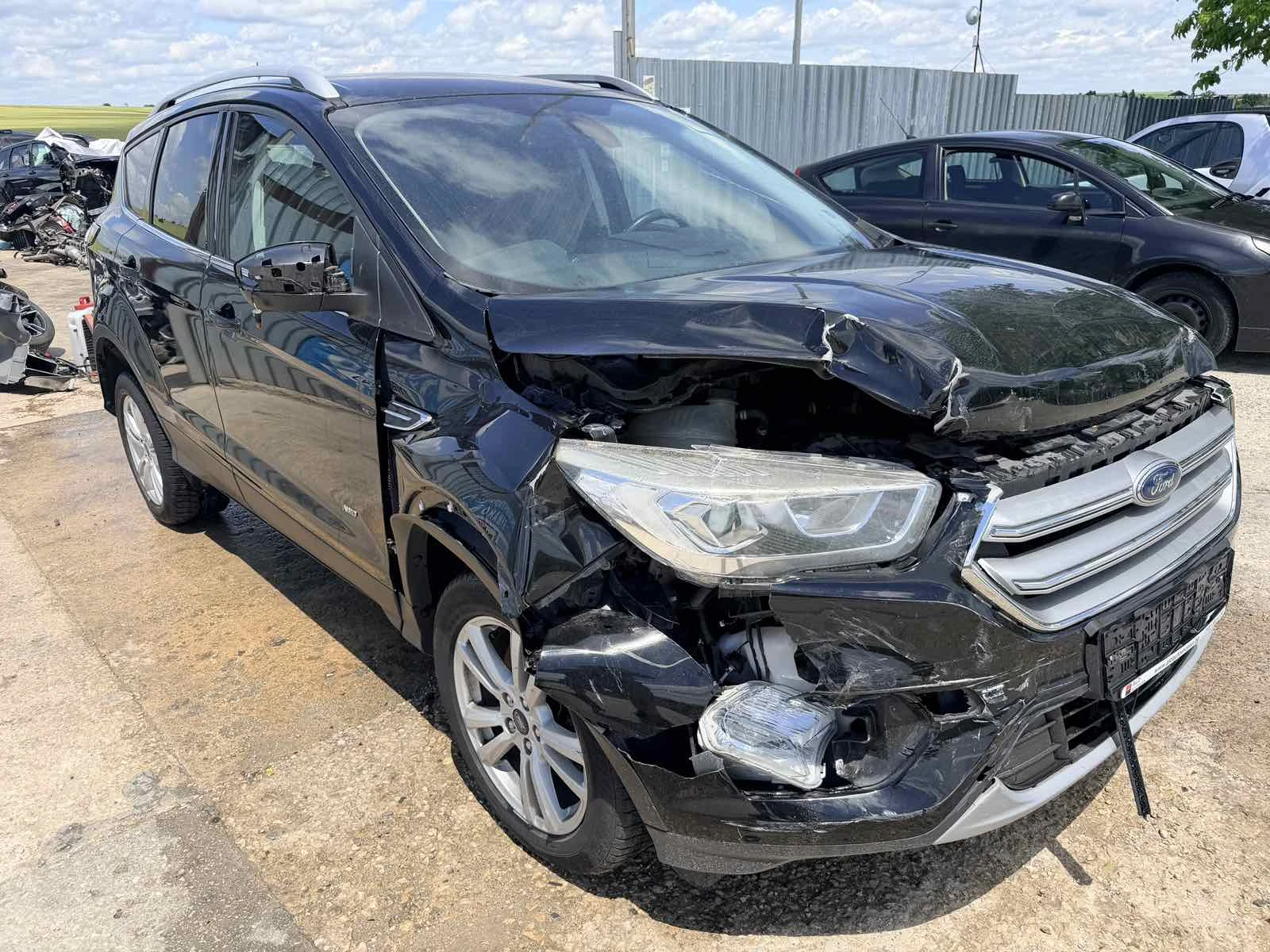 Ford Kuga 1.5 EcoBoost , снимка 9 - Автомобили и джипове - 54988991