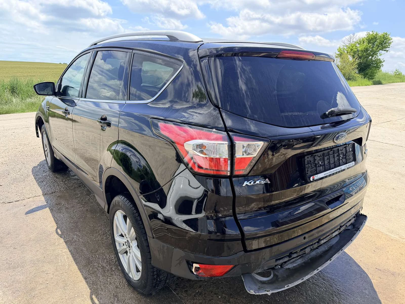 Ford Kuga 1.5 EcoBoost , снимка 11 - Автомобили и джипове - 54988991