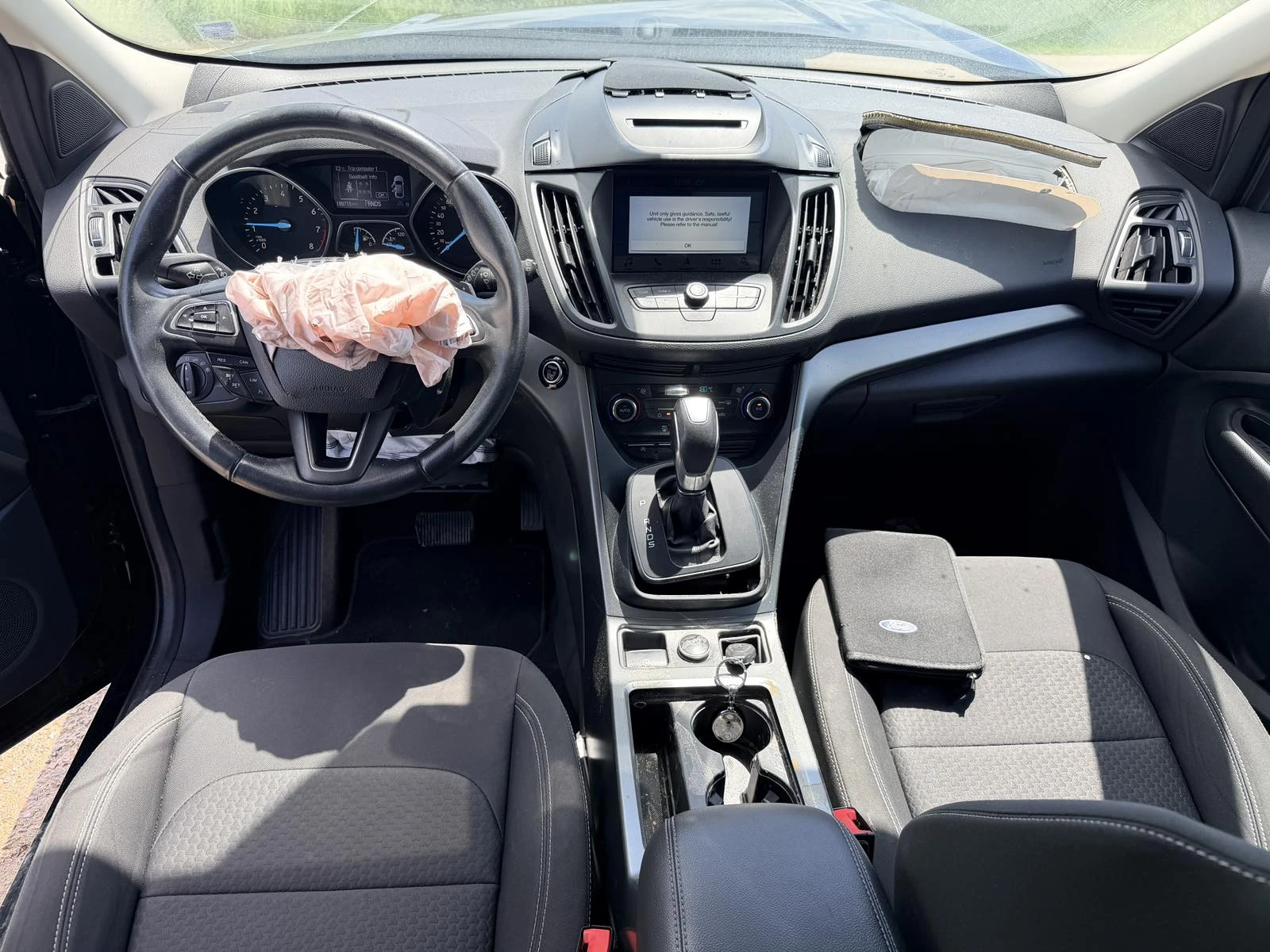 Ford Kuga 1.5 EcoBoost , снимка 14 - Автомобили и джипове - 54988991