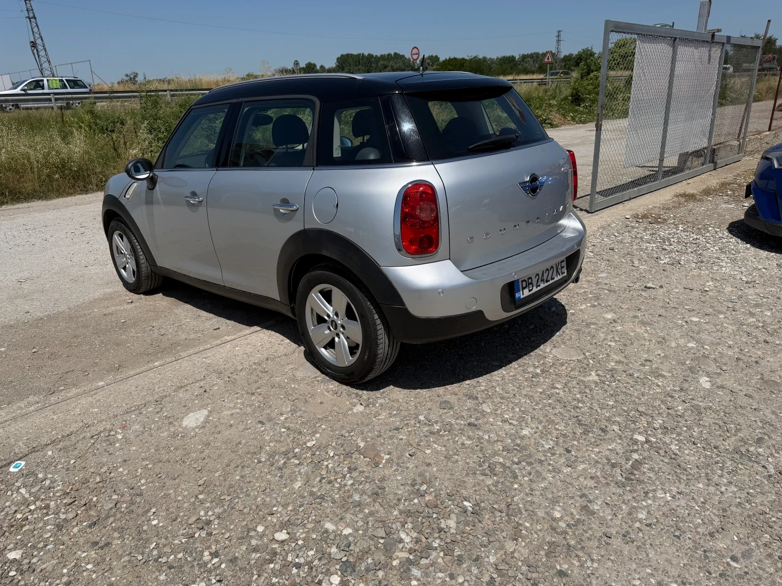 Mini Countryman 2.0D (СМЕНЕНИ ВЕРИГИ) !!!, снимка 5 - Автомобили и джипове - 55088102