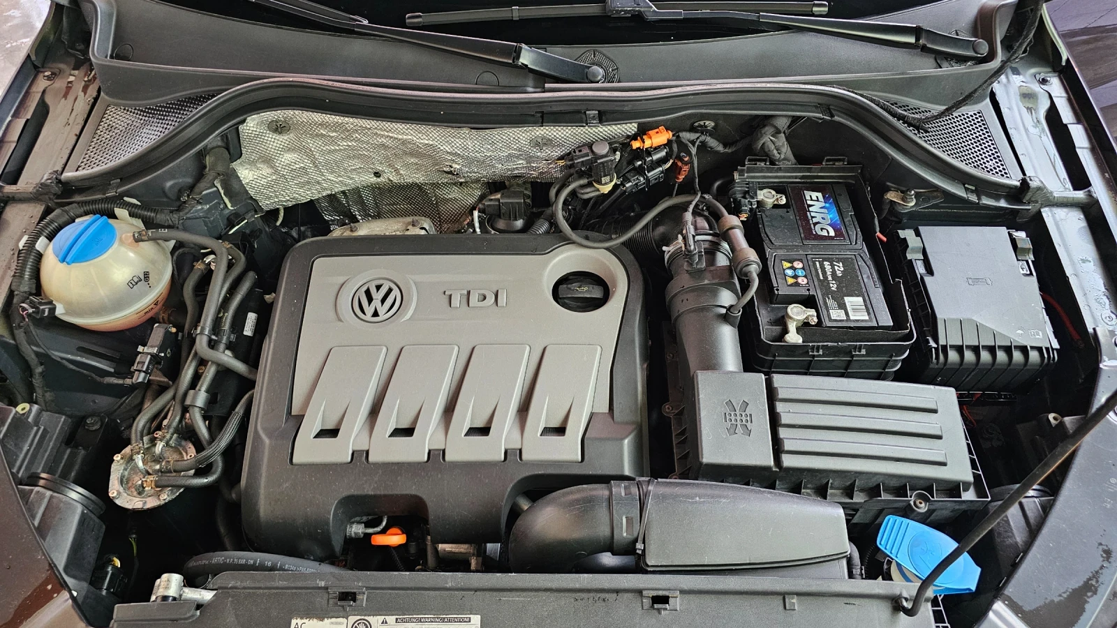 VW Tiguan, снимка 8 - Автомобили и джипове - 55305099