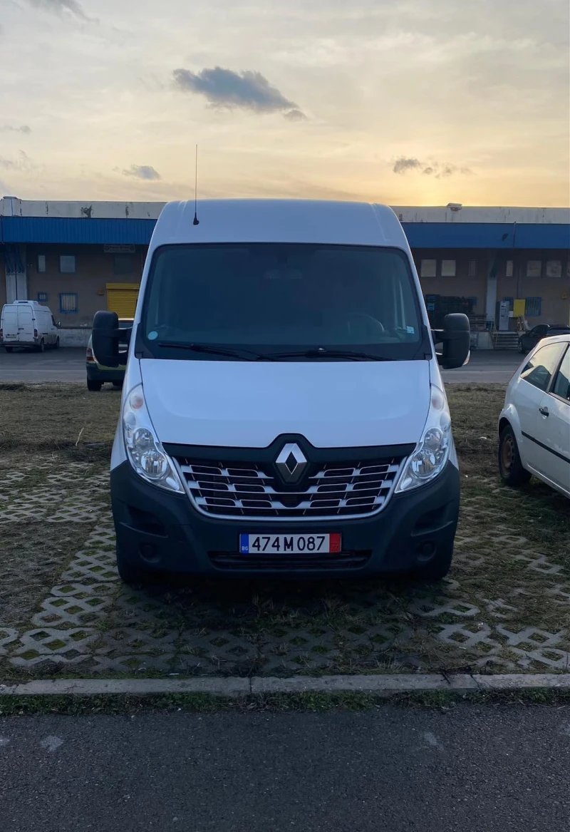 Renault Master, снимка 2 - Бусове и автобуси - 47405665