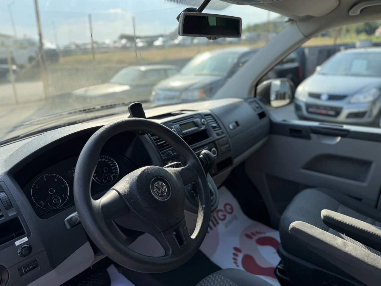 VW Caravelle 2.0TDI DSG 4x4 9МЕСТА, снимка 10 - Бусове и автобуси - 55579743