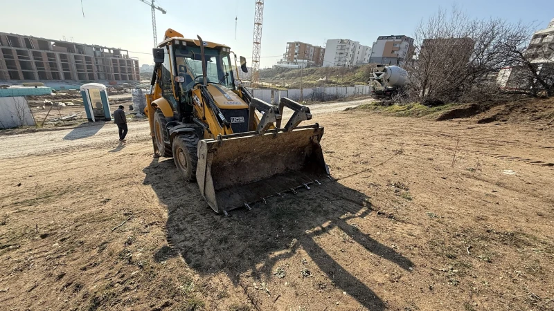 Багер JCB 3CX PLUS , снимка 3 - Индустриална техника - 49113442