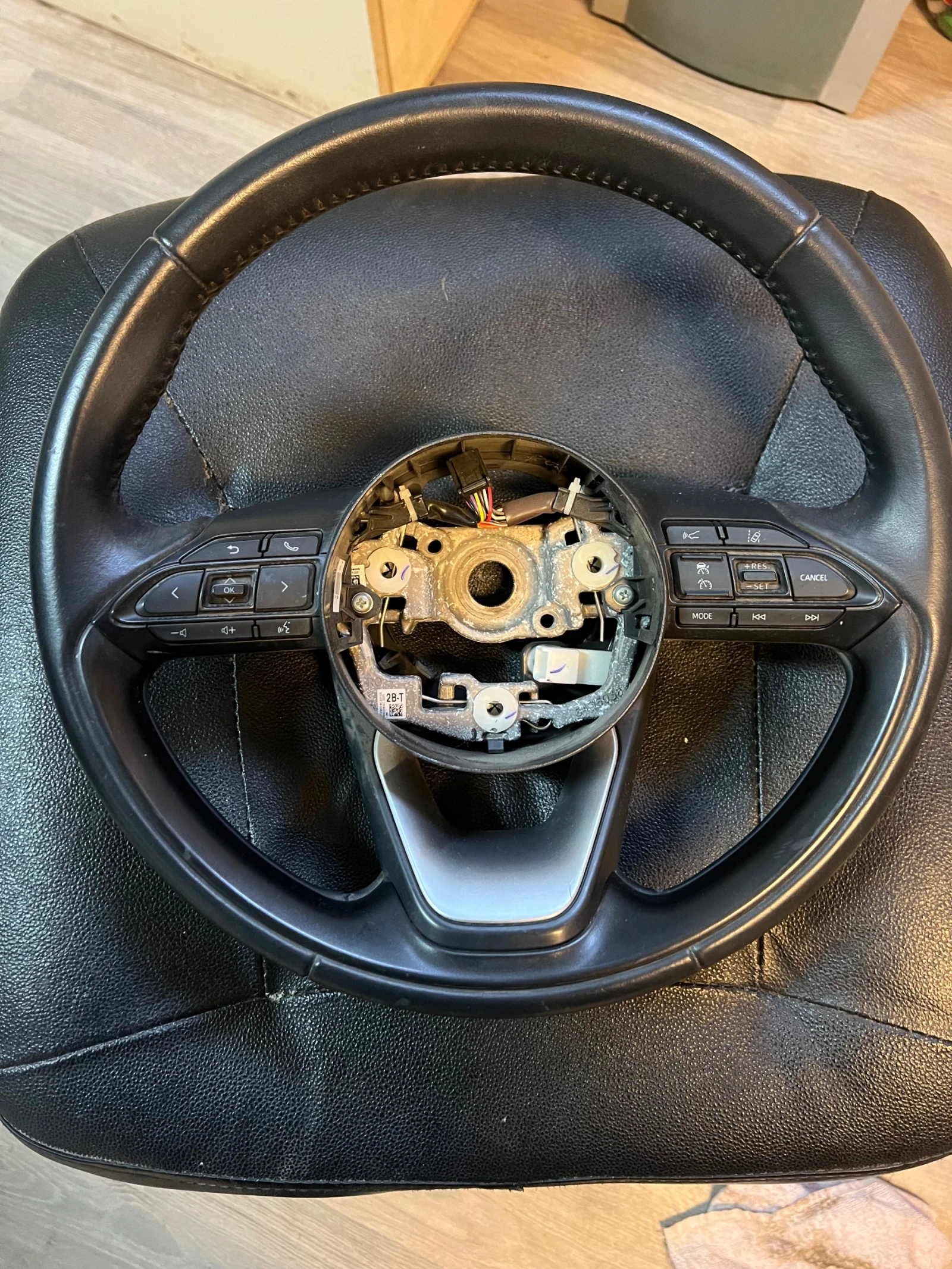 M   TOYOTA YARIS 2022 45100K01 40  | Mobile.bg   1