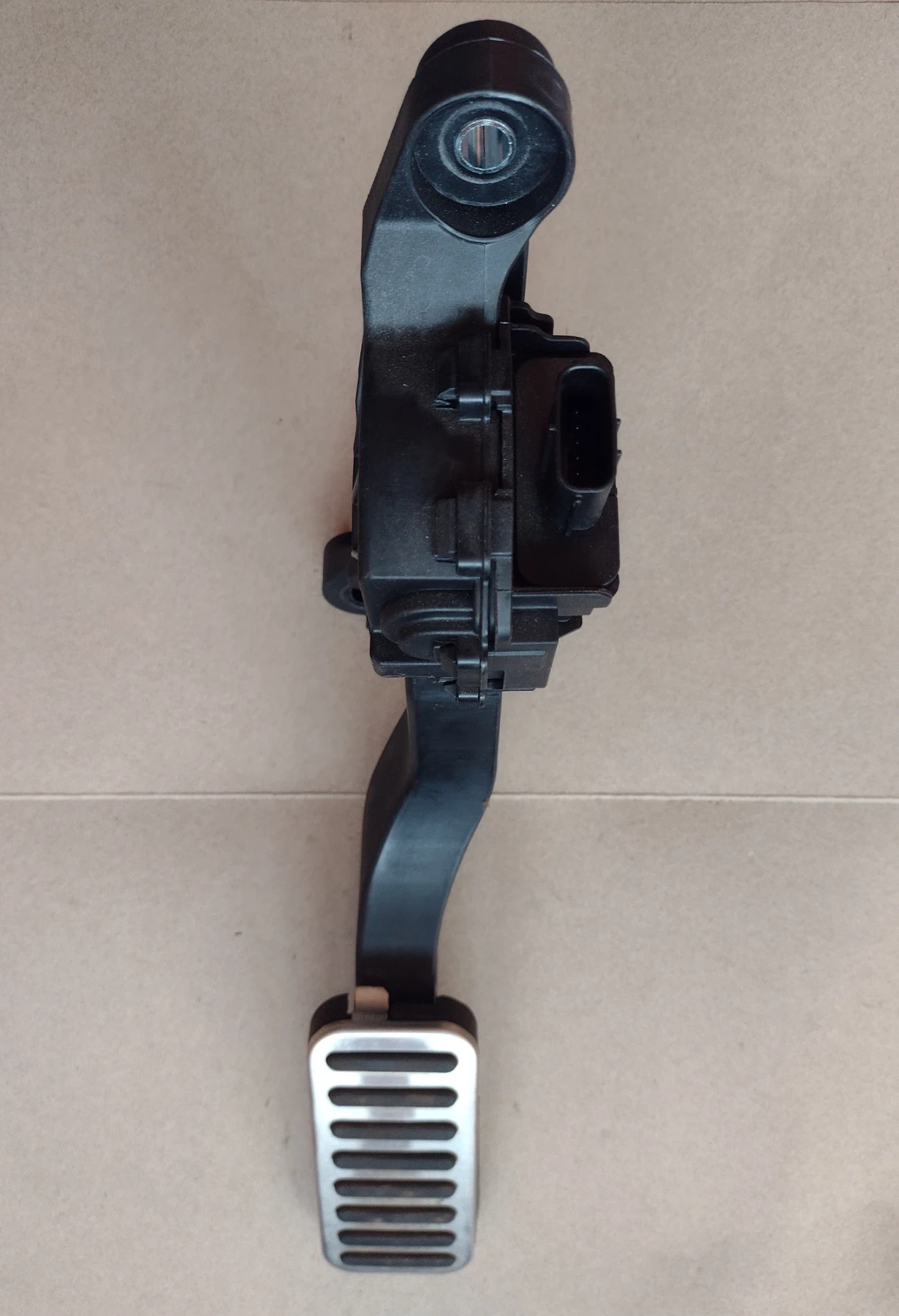 DH32728-G2100  ����� ���   KIA NIRO 1.6 GDI Hybrid   35191-G2100 | Mobile.bg � ����������� 4