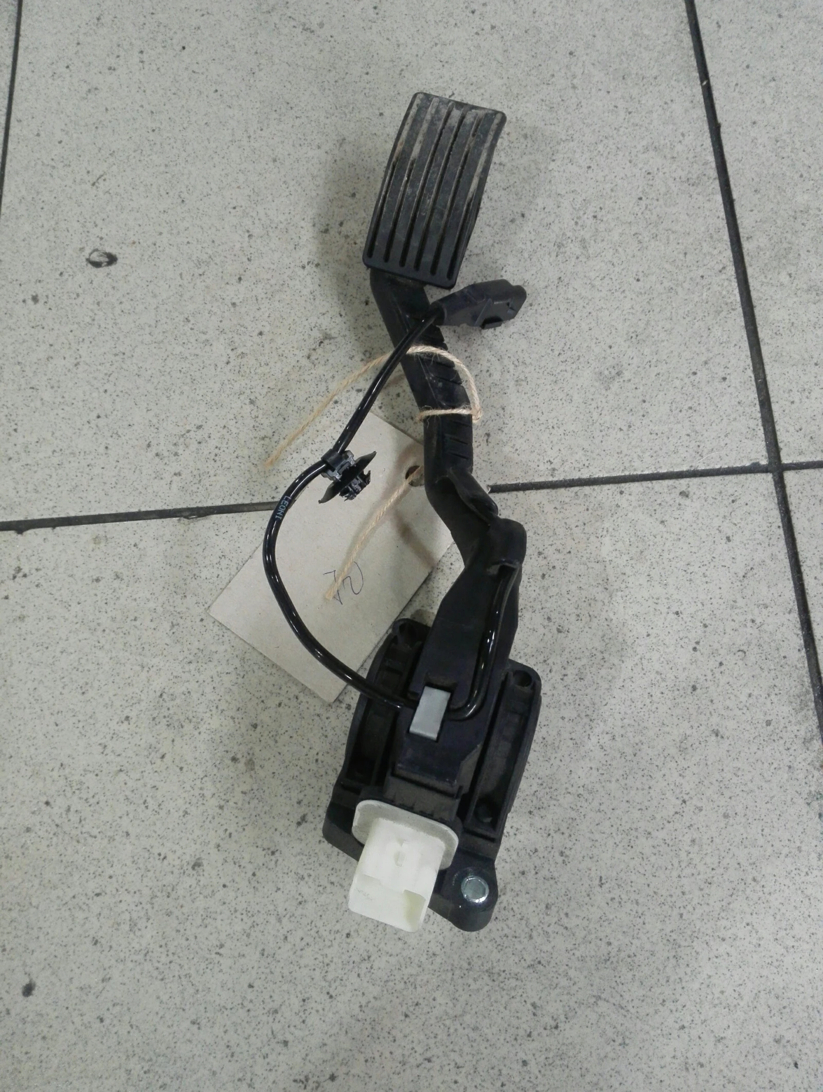 �� ����� ��� ���� 407 ������� ����� 2.0��� (����� �����) | Mobile.bg � ����������� 1