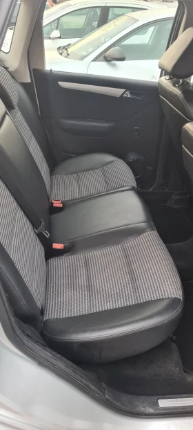 Mercedes-Benz A 180, снимка 5