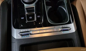 Kia Carnival 9-Seater Signature, снимка 13