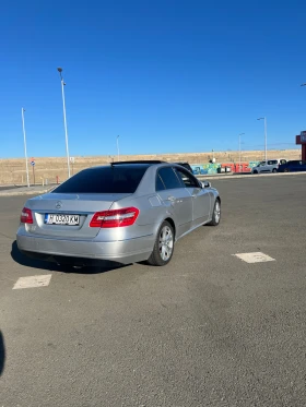Mercedes-Benz E 220, снимка 6