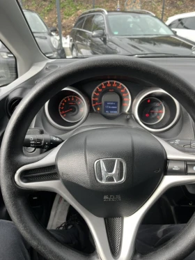 Honda Jazz - 4250 € / 8312.28 лв. - 19680610 10