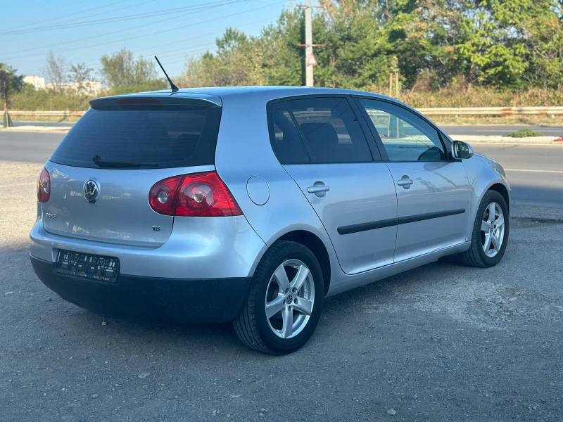 VW Golf 1.6 benzin 102 k.c., снимка 8 - Автомобили и джипове - 47547909