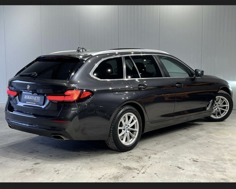 BMW 540 BMW 5-serie Touring 540d xDrive High Exec.| PANO| , снимка 4 - Автомобили и джипове - 46329134