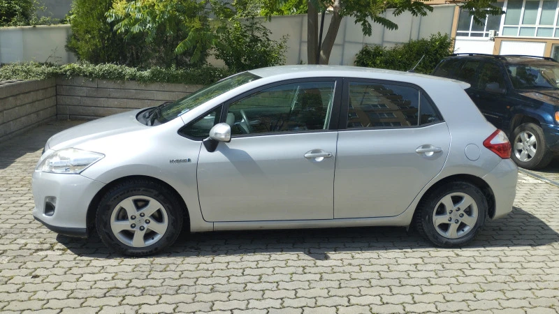 Toyota Auris, снимка 3 - Автомобили и джипове - 47406594