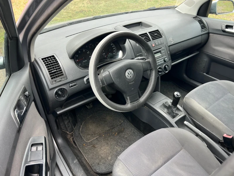 VW Polo 1.2//6v Euro/4, снимка 8 - Автомобили и джипове - 48702625