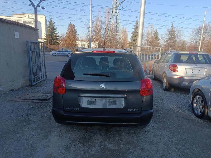 Peugeot 207 1.4i 74kc/ГАЗ-EURO5, снимка 4 - Автомобили и джипове - 49019772