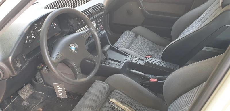 BMW 520, снимка 7 - Автомобили и джипове - 49104514