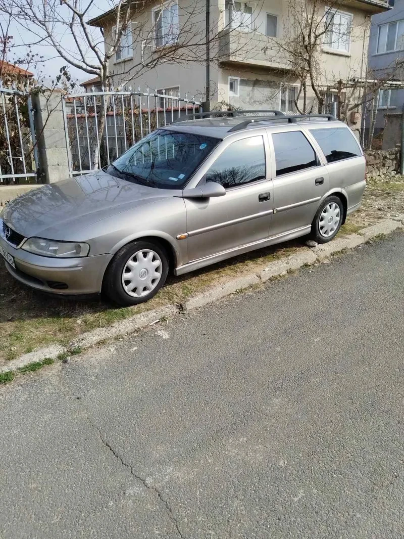 Opel Vectra, снимка 1 - Автомобили и джипове - 49305466